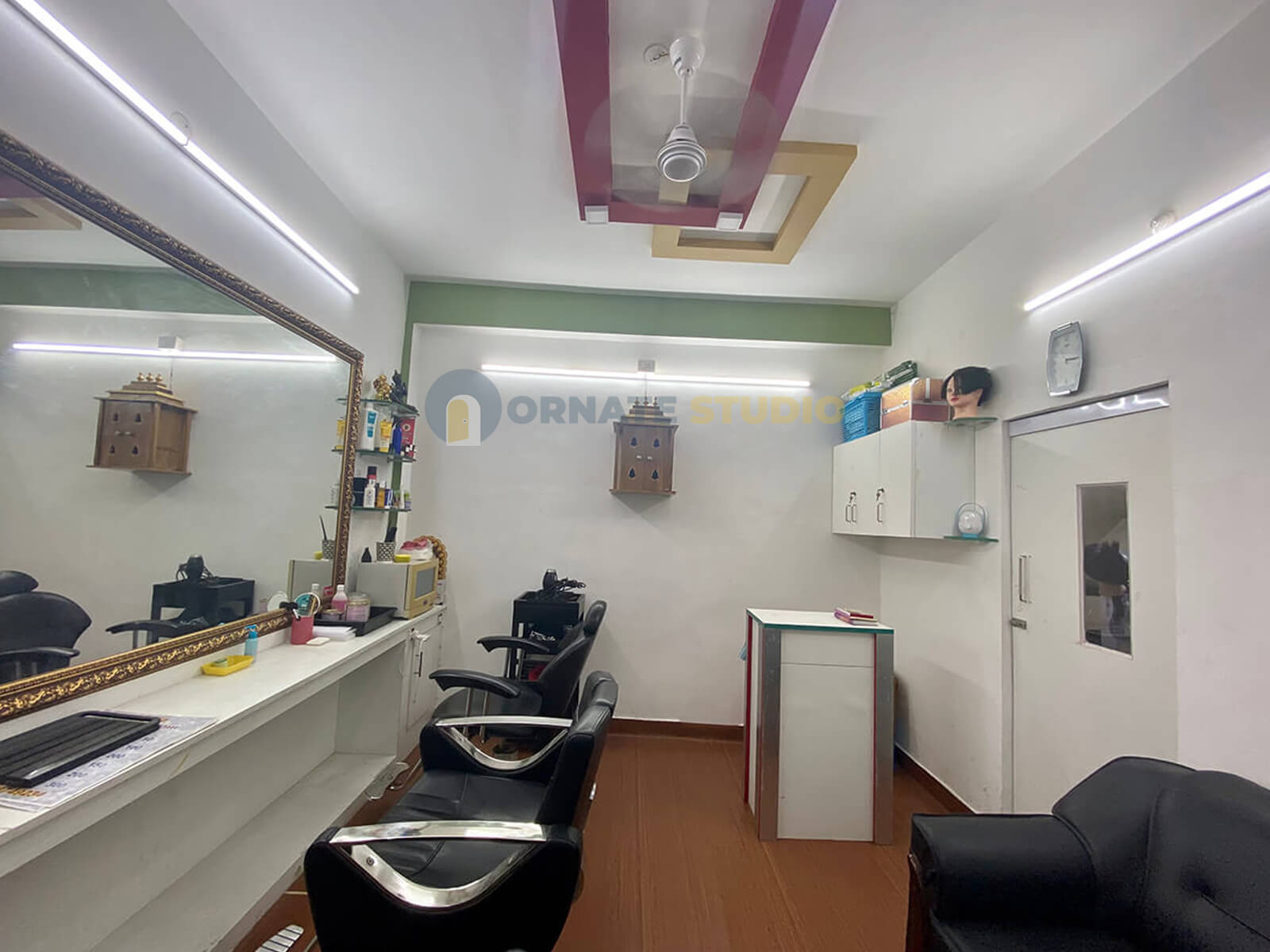Beauty Parlour